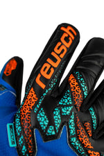 Učitaj sliku u preglednik galerije, Reusch Attrakt Infinity NC GK25 Kids
